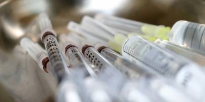 Alman ilaç devi Merck, ABD'li şirketi satın aldı