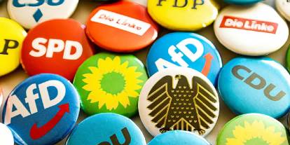 Almanya'da yeni dönem: Ve CDU/CSU-SPD koalisyon anlaşmasını imzaladı