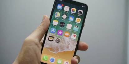 iPhone ekranındaki o küçük noktalar ne anlatıyor! Farkında olmadan izleniyor musunuz?