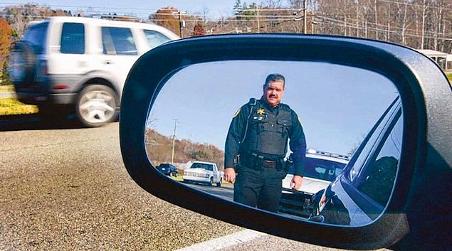 Ermeni polis, Türk şoförü durdurunca duygusal anlar yaşandı