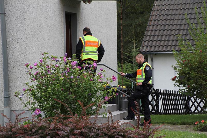 Köln'de okul bahçesinde bomba bulundu