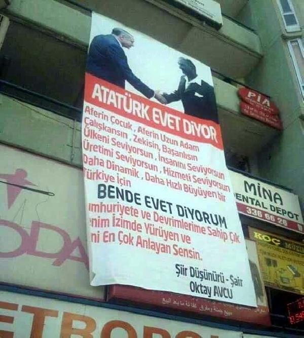 'Atatürk Evet Diyor' pankartına tepki