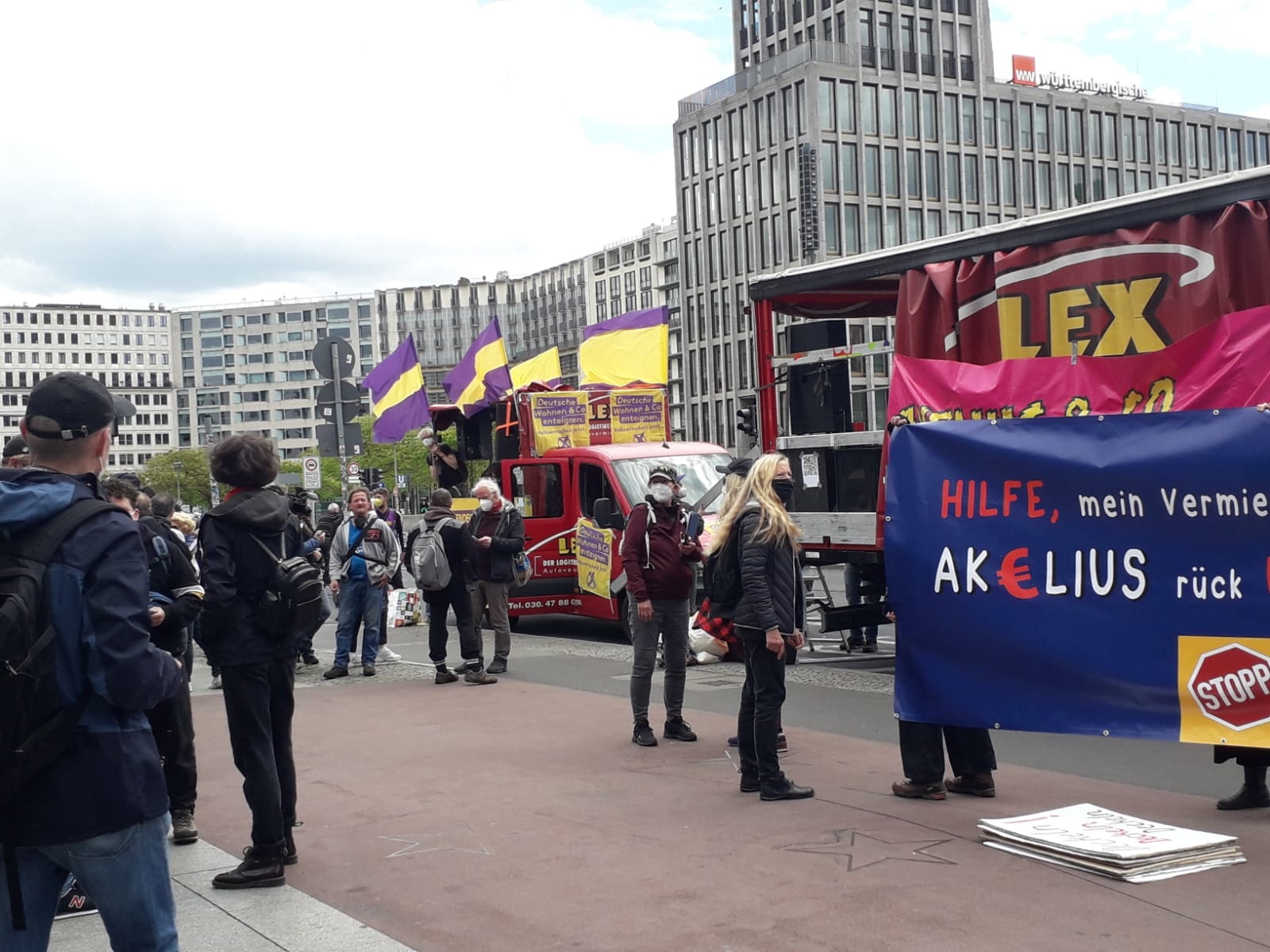 alman4444.jpg