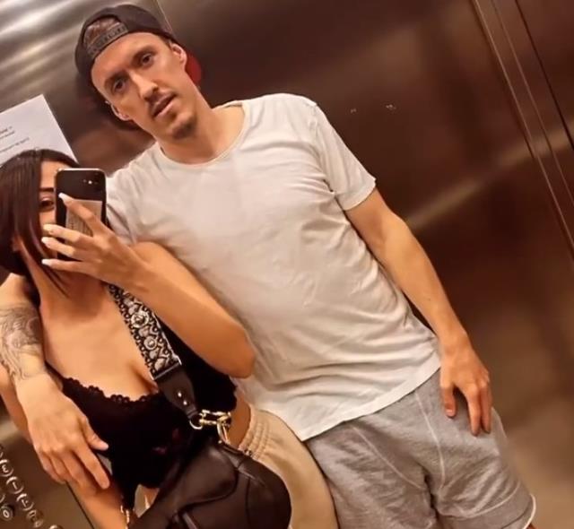 futbolcu-max-kruse-nin-kurtce-evlilik-teklifi-14287750-5043-m.jpeg