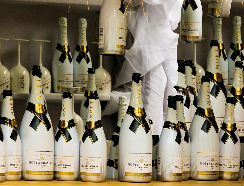 champagne-813820-960-720.jpeg