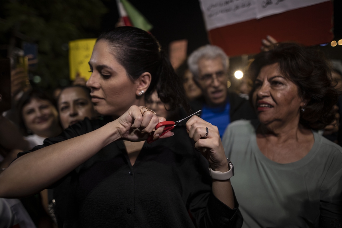 aa-20221029-29295510-29295498-israilde-irandaki-protestolara-destek-gosterisi.jpg