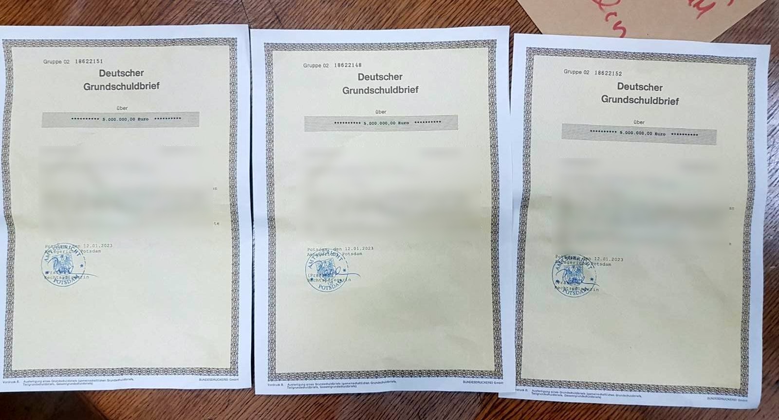 15-miliona-evra-vredni-dokumenti.jpg