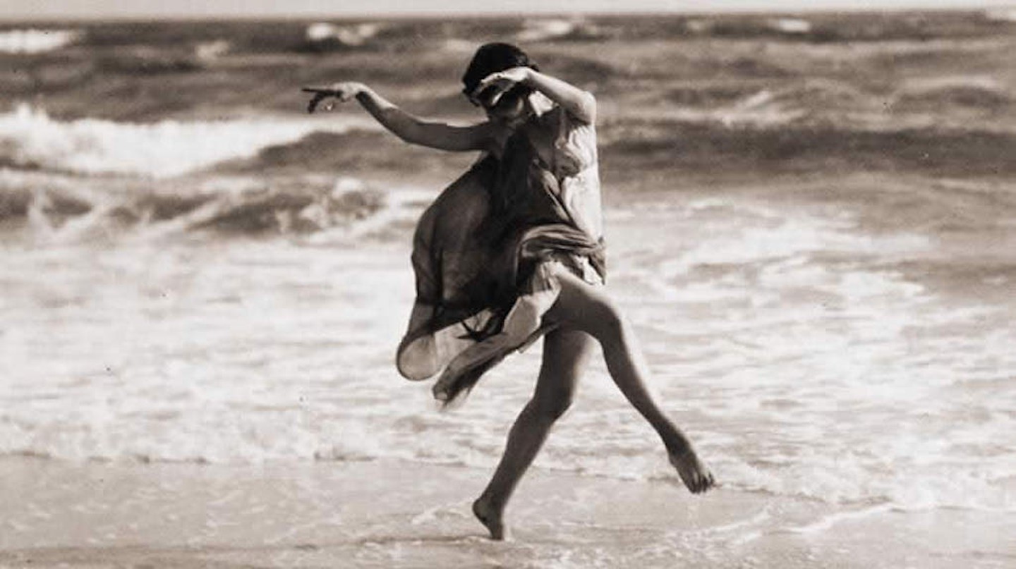 cover-photo-isadora-duncan.jpg