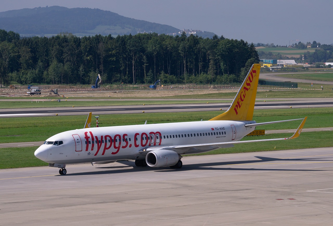 plane-1679205-1280-1.jpg