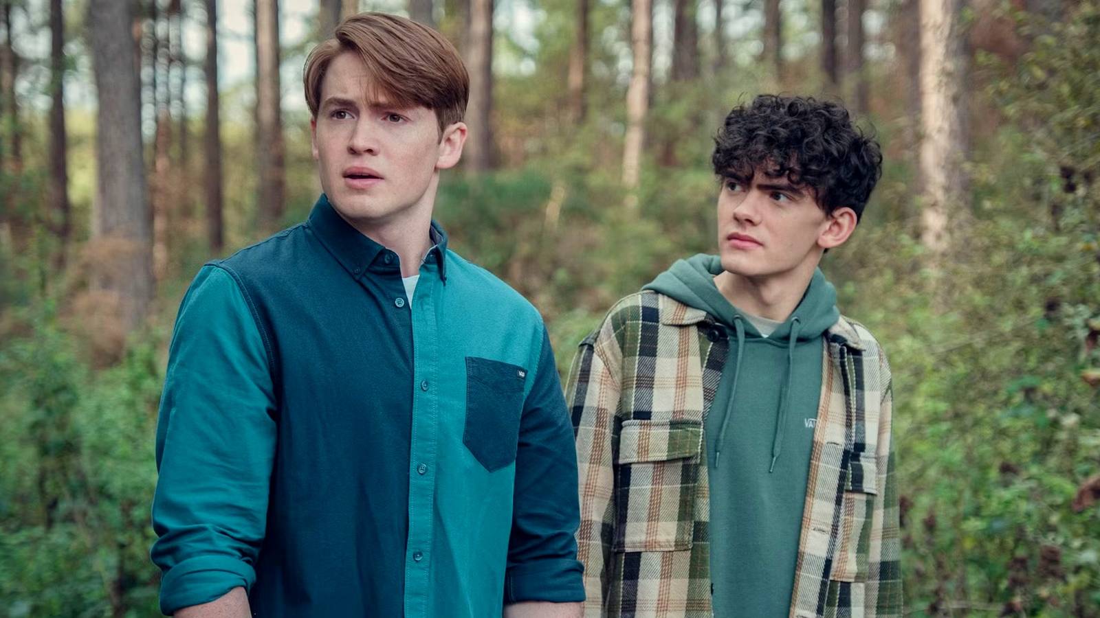 kit-connor-and-joe-locke-as-nick-and-charlie-in-an-episode-of-heartstopper-1.jpg